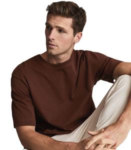 Camiseta de manga corta para hombre de alta calidad, transpirable y de secado rápido con estampado de logotipo personalizado en color negro frontal - Product Image 2