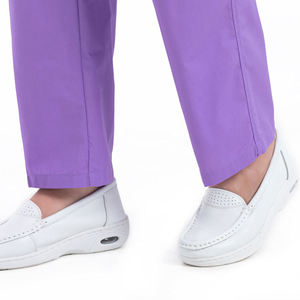 Tenues médicales unisexes confortables en jersey pour infirmières d'hôpital – Couleurs et tailles personnalisables, style pull-over - Product Image 3