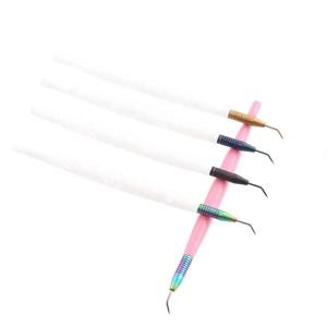 High Quality Customized Logo Eyelash Separating Tool Lightweight Stainless Steel Serrated Needle Lash Comb with Pointed Tip - Product Image 2