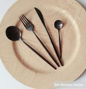Juego de Cubiertos Ecológicos Premium de Acero Inoxidable con Acabado Espejo y Mangos Texturizados para una Cena Moderna - Product Image 2