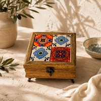 Boîte de rangement pour bijoux en bois poli, mini boîte cadeau artisanale avec couvercle carré imprimé, boîte de rangement artisanale pour bijoux