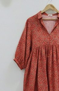 ชุดเดรสผ้าฝ้ายอินเดียทำมือ 100% สำหรับผู้หญิง |   ชุดทำงานเรียบง่ายเป็นทางการ เป็นมิตรกับสิ่งแวดล้อม ระบายอากาศได้ดี ทรงเอไลน์ ลายดอกไม้วาดด้วยมือ - Product Image 4