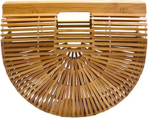 La bolsa de bambú de moda de Blue Lotus Farm es el equipaje de mano ideal para llevar con todos tus trajes de primavera y verano - Product Image 6