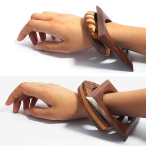 ชุดกำไลข้อมือไม้ซิสโซและไม้สักทำมือ ดีไซน์เรขาคณิต กำไลไม้สำหรับผู้หญิงผู้ชาย ลายทางวินเทจ ทำมือ - Product Image 2