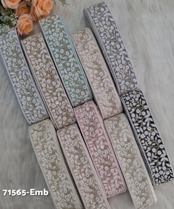Encaje Bordado Floral en Tonos Pastel Claros de 2 Pulgadas, Borde Decorativo Bordado para Prendas, Manualidades y Decoración - Product Image 3