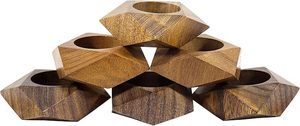 Anneaux de serviette en bois élégants, porte-serviettes faits à la main abordables pour la table à manger et la décoration de la maison - Product Image 2