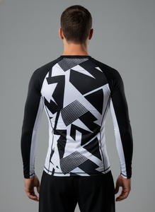 Camiseta Rash Guard para Hombre 2026 con Protección Solar, Diseño Estampado, 100% Poliéster, Tejido Transpirable - MOQ Bajo - Product Image 2