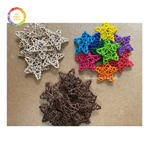 Decoraciones Navideñas de Mimbre Natural, Estrellas de Ratán Hechas a Mano, Corazones de Ratán Coloridos, Artículos Navideños, Exportador de Vietnam - Product Image 4