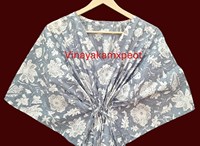 Robe Kimono Élégante Grise à Motifs Floraux Imprimés à la Main en Coton pour Femme, Style Bohème Chic, Longue, Taille Plus, Ethnique, Artisanale, Taille Haute, Col en V