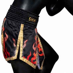 กางเกงมวยไทย SHH สีดำแดงลายเปลวไฟ สำหรับผู้ชาย MMA มวยสากล คิกบ็อกซิ่ง ฝึกซ้อม แข่งขัน ผ้าซาติน แห้งเร็ว โพลีเอสเตอร์ 100% พิมพ์ลายดิจิตอล - Product Image 4