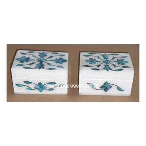 Hermosa Caja de Joyería Rectangular Hecha a Mano con Diseño Floral, Incrustaciones de Mármol Blanco y Nácar, para Guardar Joyas - Product Image 2