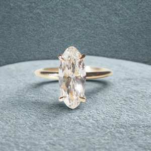 Bijoux fins de luxe, or jaune 9 carats, certificat IGI, diamant de laboratoire 1 carat, coupe ovale, bague de fiançailles solitaire, bague de mariage - Product Image 1