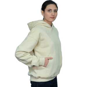 เสื้อฮู้ดดี้ผ้าโพลีเอสเตอร์ผสมคอตตอนสีพื้นสำหรับผู้หญิง เนื้อผ้านุ่ม สวมใส่สบาย เหมาะสำหรับฤดูหนาว สไตล์ลำลองทรงโอเวอร์ไซส์ - Product Image 4