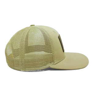 Gorra Trucker Personalizada con Parche de Cuero Retro, Gorra de Béisbol Estructurada con Frente de Algodón y Parte Trasera de Malla, Venta al Por Mayor de Fábrica OEM - Product Image 4