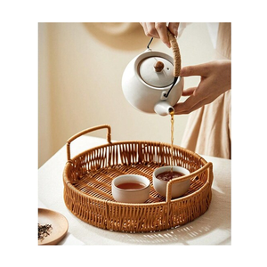 Plateau de service artisanal en rotin de qualité supérieure avec poignée en bois massif, en osier naturel écologique pour le thé, le café, la salle à manger, design rustique - Product Image 4