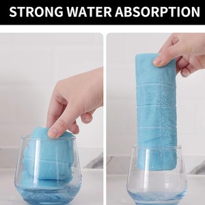 Serviette de plage la plus vendue, design doux avec logo personnalisé imprimé, idéale pour une utilisation en plage - Product Image 2