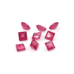 Rubis naturels de Bangkok, carrés calibrés de 4 mm, pierres précieuses de rubis naturelles facettées, prêtes à l'emploi pour la fabrication de bijoux - Product Image 4