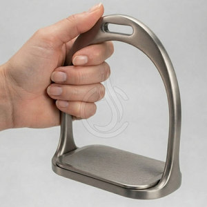 Estribos de equitación personalizados con diseño ligero, construcción robusta y soporte cómodo para uso diario. - Product Image 4
