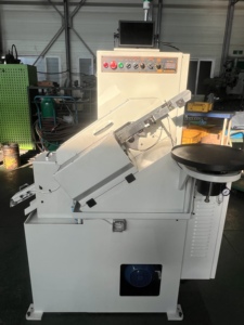 [Maquinaria CCM (Chang Cho)] Máquina Roscadora de Roscas Serie CCM CR-03, 450 Piezas/min, Roscadora Industrial de Pernos - Product Image 1