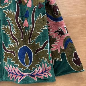Chaqueta Corta Tradicional Boho Floral Colorida para Mujer, Hecha a Mano, Étnica, de Lujo, Bordada con Diseño Suzani, Tejida, 100% Algodón, Ecológica - Product Image 5