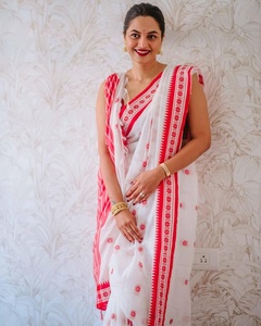 Sari en coton multicolore, style Banarasi, avec blouse en résille, pour mariages indiens, fêtes et festivals, entretien facile, moderne et intemporel. - Product Image 1