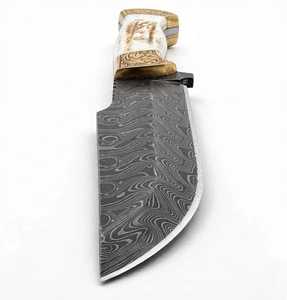 Couteau utilitaire d'extérieur en acier Damas artisanal, manche en bois de cerf, lame fixe - Product Image 2