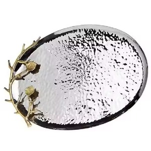 Plateau ovale martelé haut de gamme avec bordure à double perlage en acier inoxydable pour service hôtelier - Product Image 4