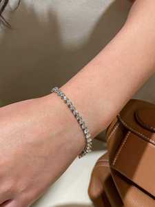 Pulsera de Plata de Ley con Moissanita, Corte Redondo Brillante, Pulsera de Novia, Regalo de Navidad - Product Image 1
