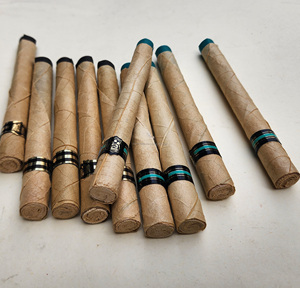 Rouleaux de feuilles de palmier 100% naturelles, couleur personnalisée verte, style luxueux, approvisionnement en vrac - Product Image 4