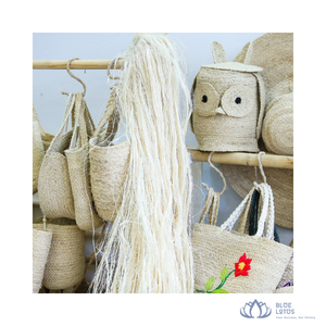 [MEILLEURES VENTES] |   Matière première artisanale en fibres de banane et d'ananas pour la fabrication de perruques, fil à tisser et artisanat, provenant de la ferme Blue Lotus - Product Image 1