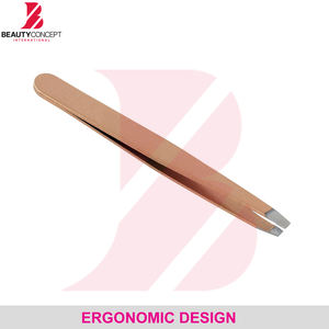 Pinzas para Cejas de Acero Inoxidable con Punta Inclinada de Beauty Concept International, Ligeras y Duraderas para Uso en Casa o Salón de Belleza - Product Image 4