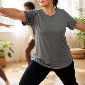 T-shirt de sport Relax Fit pour femme, tissu doux, vêtements confortables, équipement d'entraînement pour femmes grandes tailles, vêtements d'entraînement confortables - Product Image 3