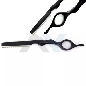 Navaja de Barbero de Acero Inoxidable, Cuchilla Recta para Corte de Cabello Profesional y Estilizado - Product Image 1