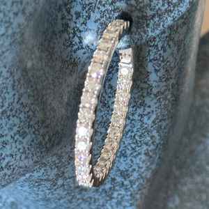 Boucles d'oreilles créoles Moissanite Inside Out en argent sterling pour femme, bijoux de luxe tendance, boucles d'oreilles statement - Product Image 4