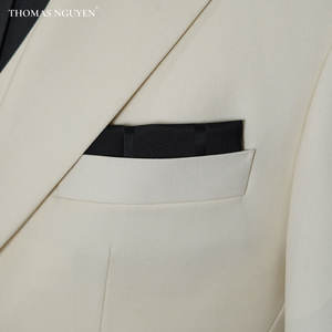 Le costume trois pièces sur mesure pour homme Prince Charmant Blanc est le joyau de la collection Lovey Dovey. - Product Image 6