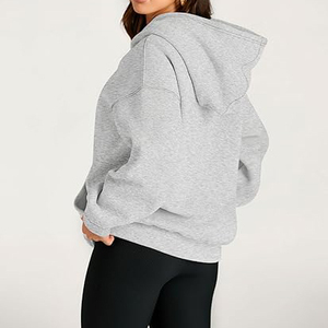 Vente en gros de sweats à capuche surdimensionnés personnalisés avec impression de logo, fabriqués en usine, meilleur design, sweats en molleton épais pour femmes - Product Image 2