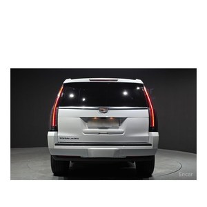 Cadillac Escalade 6.2 Modèle décembre 2020 Boîte de vitesses automatique Norme d'émission Euro V Sièges en cuir Caméra arrière Volant à gauche - Product Image 4