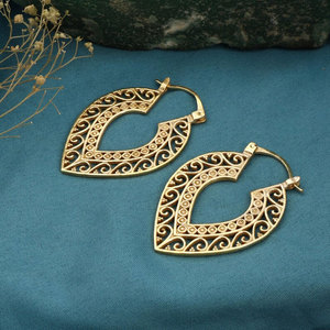 Pendientes de Aro Hechos a Mano con Filigrana Dorada, Geométricos, Tribales, Bohemios, Étnicos, para Mujer - Product Image 2