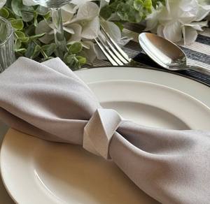 Anillo para Servilletas Moderno y Elegante |    Decoración Elegante para Bodas |   Decoración de Mesa Navideña - Product Image 3