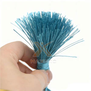 Borlas de Hilo Metálico de Estilo Único y la Mejor Calidad, Borlas de Hilo Metálico de Material Duradero en Oferta - Product Image 2