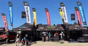 Custom Feather Flag Banner with Pole Outdoor Advertising Single/Double Sided with Digital Printing for Brand Promotion - Product Image 4