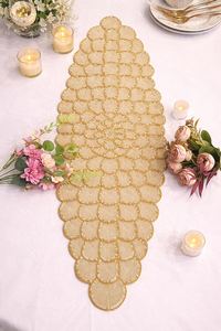 Chemin de table perlé fait main, motif floral or ivoire, 13x36 pouces, décoration de mariage - Product Image 5