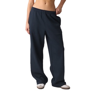 Pantalon de jogging épais pour femme avec poches latérales, en molleton brossé, coupe large, pour le week-end, usine de vêtements personnalisés OEM - Product Image 1
