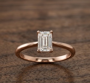 Anillo de Compromiso E Color VS1, Oro Amarillo de 18K, Anillo de Diamantes con Certificado IGI, Diamante Cultivado en Laboratorio con Corte Esmeralda de 1CT, Joyería Fina para Mujer - Product Image 4