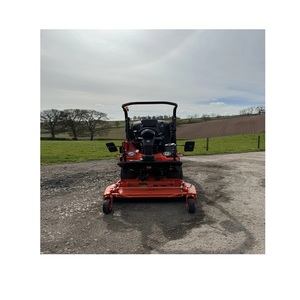 Tracteur agricole M954K 95HP 4x4 à transmission par engrenages, 90% neuf, avec moteur d'occasion - Product Image 4