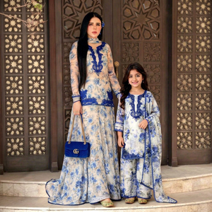 Conjunto de traje Salwar combinado con estampado floral de última moda para mujer e hija, ropa de boda de Samp Corporation - Product Image 1