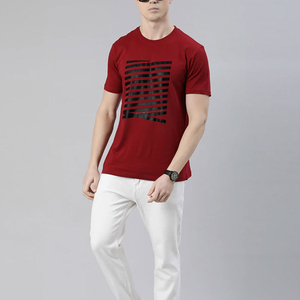 T-shirts à impression graphique de haute qualité avec impression durable et tissu confortable pour la mode streetwear - Product Image 2