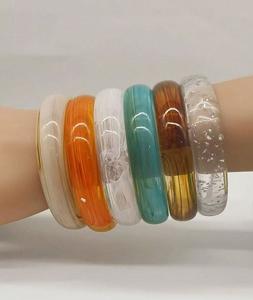 Pulseras de moda creativas de resina gruesa con diseño geométrico de vetas de árbol exageradas, novedad al por mayor - Product Image 3