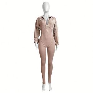Combinaison moulante noire pour femme à manches longues et col rabattu, effet ventre plat, idéale pour les soirées - Product Image 4