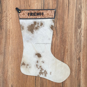Fait à la main 16 "Grand bas de vacances de Noël en gros Western usiné cuir de vachette Floral amis bas d'arbre de Noël - Product Image 2
